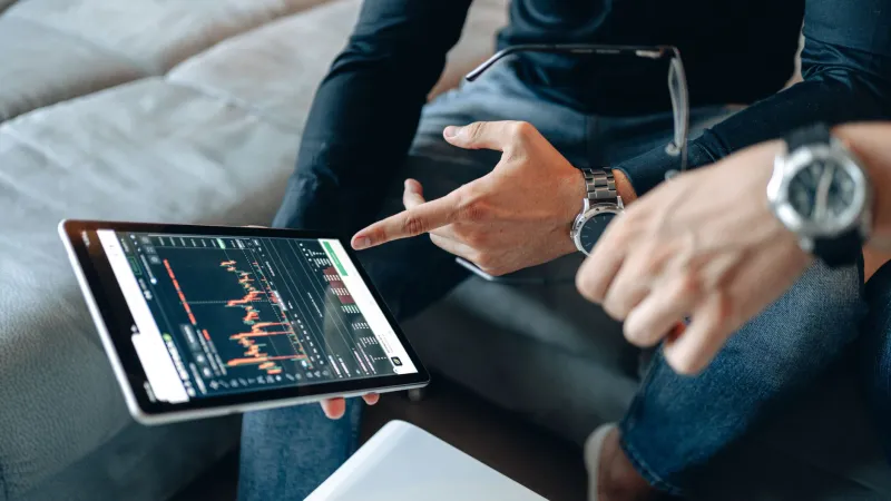 What You Don't Know Is Costing You: How Elite Players Turn Proprietary Intelligence Into Compounding Wealth