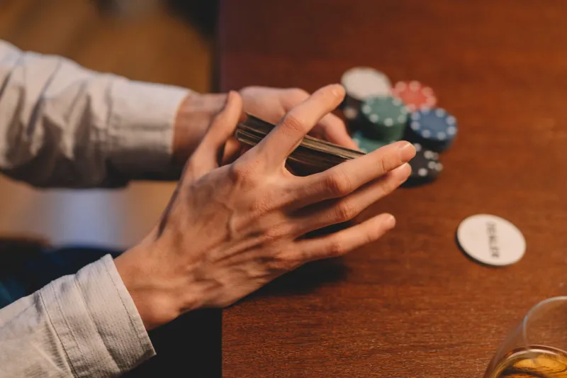 Fear at the Table: How Elite Players Convert Pressure Into Precision When the Stakes Are Highest